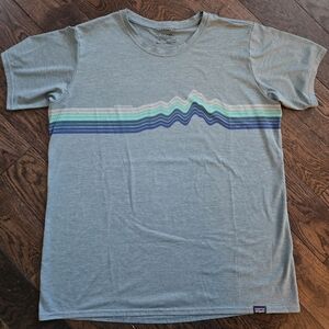 Patagonia Women's Capillene Cool T-Shirt with Blue Stripes Large